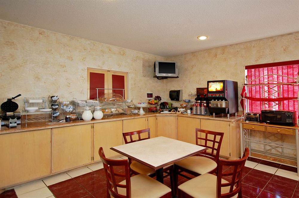 Quality Suites Abilene Restaurant foto
